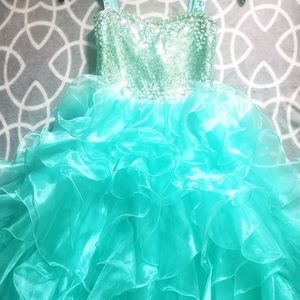Little  Girls  pageant  dresss